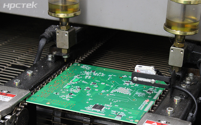 什么是主板？主板上芯片组的功能定义(图1)